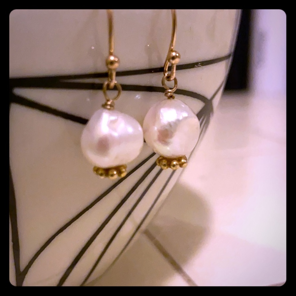Pearl earrings on 14k goldfilled french ear wires